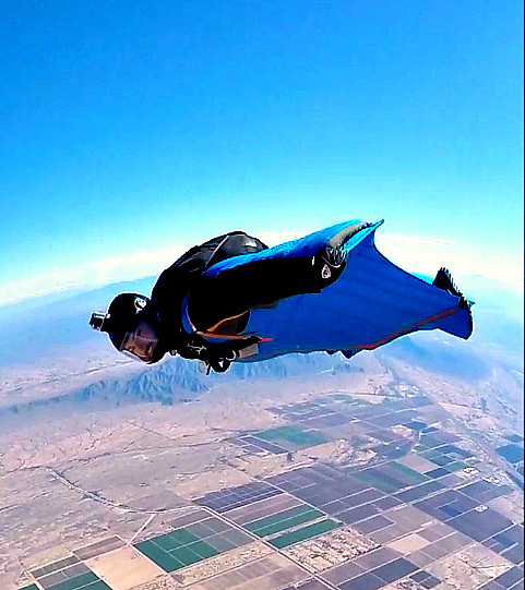 C Race Wingsuit over Eloy